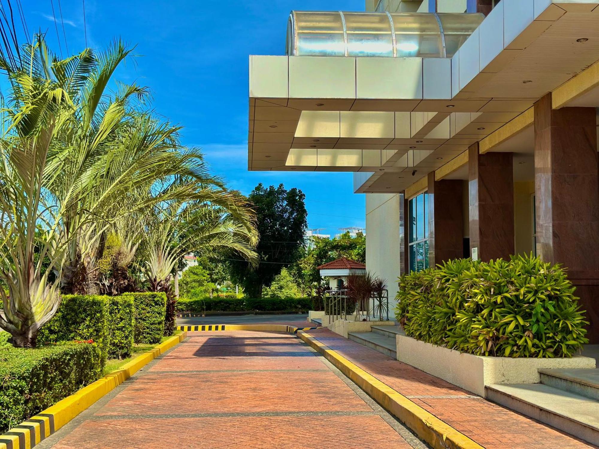 Ferienwohnung Sophisticated Oceanview Studio In La Mirada Lapu-Lapu City Exterior foto